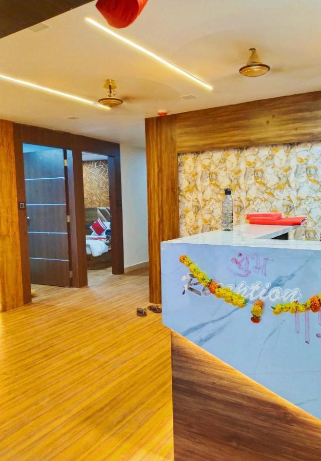 Hotel Mahi Watuwa 外观 照片
